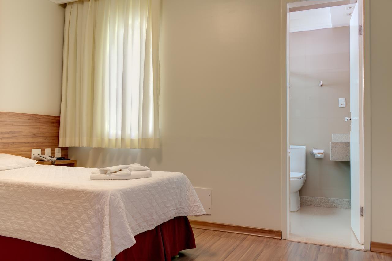 Hotel Villareal Конселейро Лафайете Екстериор снимка