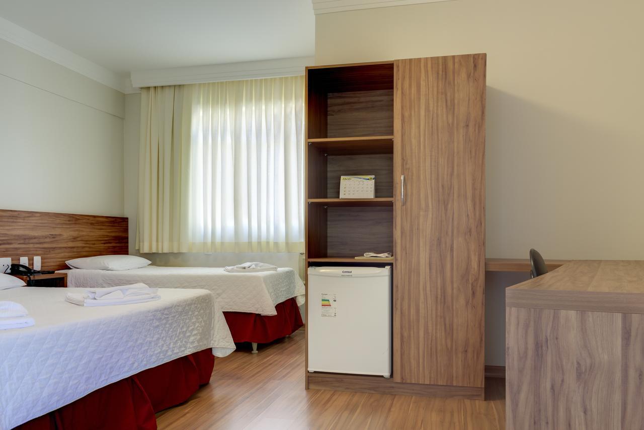 Hotel Villareal Конселейро Лафайете Екстериор снимка